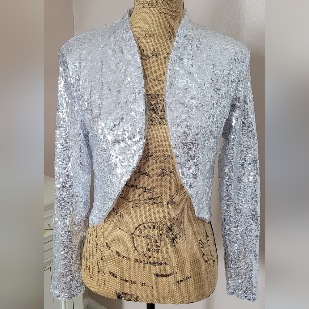 Elegant Silver Sequin Women's Blazer